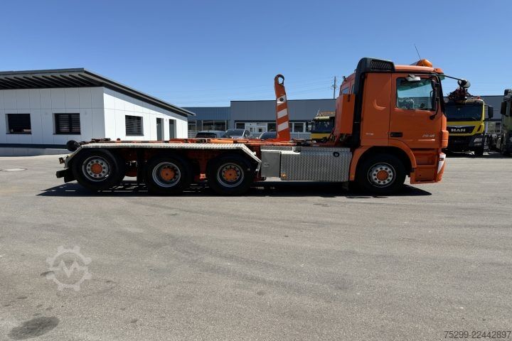 Abrollkipper Mercedes-Benz Actros 3248 8x2 Multilift / Swiss-Vehicle
