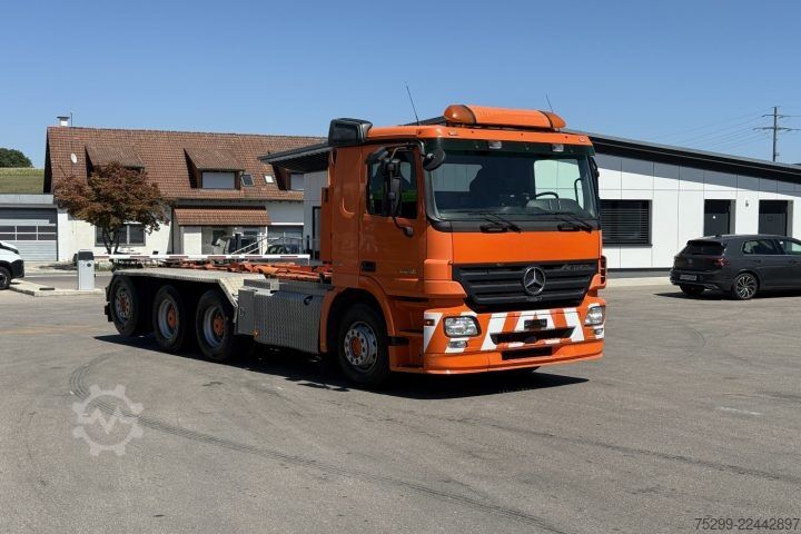 Abrollkipper Mercedes-Benz Actros 3248 8x2 Multilift / Swiss-Vehicle