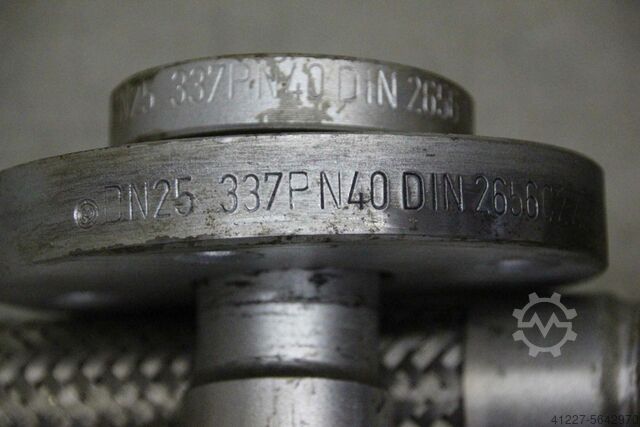 Armored hose unbekannt DN25 337PN40 DIN 2656