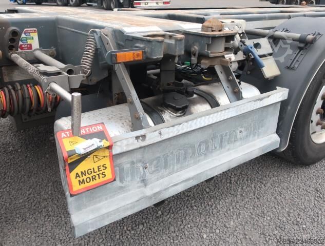 Swap body semitrailer D-Tec VCC-01/FT LS S Mittelausschub 2x Lift Genset
