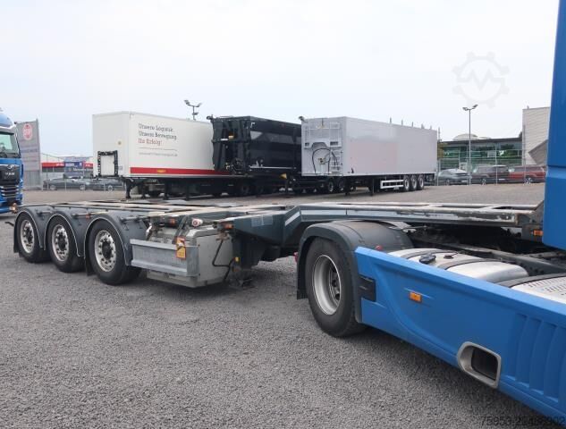 Swap body semitrailer D-Tec VCC-01/FT LS S Mittelausschub 2x Lift Genset