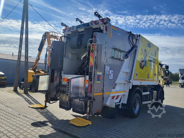 Garbage truck Renault D19