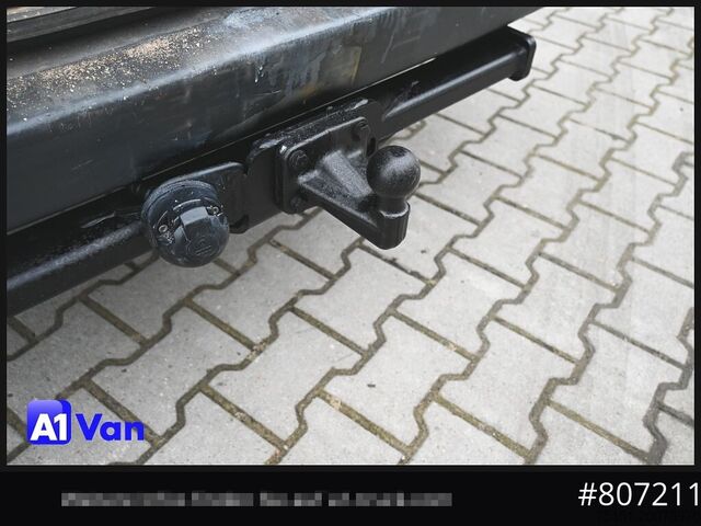 Kastenwagen VOLKSWAGEN Crafter 35 L2H2 Kastenwagen, Klima, AHK