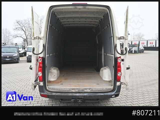 Kastenwagen VOLKSWAGEN Crafter 35 L2H2 Kastenwagen, Klima, AHK