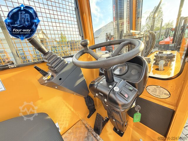 4-way forklift Combilift C5000SL DIESEL TRIPLEX 6100 POSITIONER