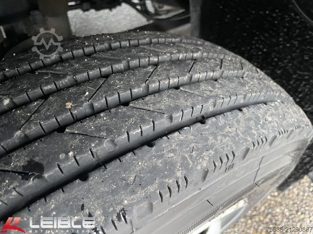 Transporter mit Koffer DAF LF 210 FA*DHollandia LBW*486Tkm*Turbo Schaden