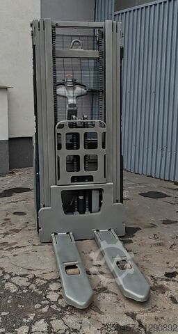 Palettenstapler Still EXV-SF14