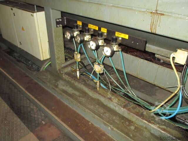 Travelling-Column Profile Machining Center Urban AP 6500