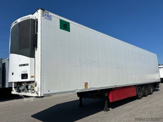 Tieflader-Sattelauflieger SCHMITZ SCB S3B SKO24, KüHLAUFLIEGER, TK SLXE 400,  LIFTACHSE, FLEISCHBAHNEN