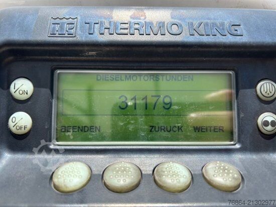 Tieflader-Sattelauflieger SCHMITZ SCB S3B SKO24, KüHLAUFLIEGER, TK SLXE 400,  LIFTACHSE, FLEISCHBAHNEN