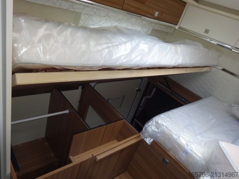 Teilintegriertes Wohnmobil Eura Mobil Contura 766 EF AHK*hydr. Hubst.*TV*Klima*Sol.