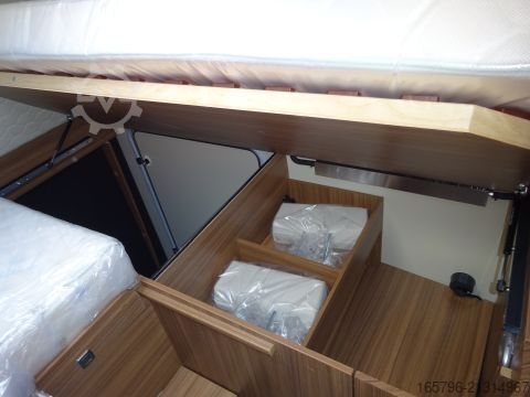 Teilintegriertes Wohnmobil Eura Mobil Contura 766 EF AHK*hydr. Hubst.*TV*Klima*Sol.