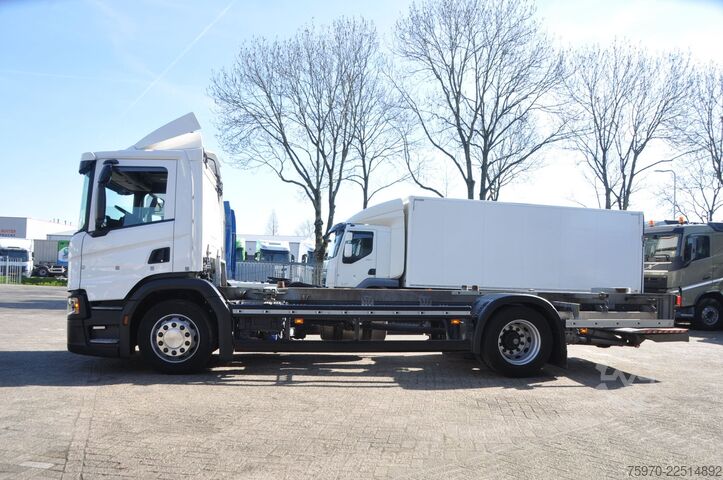 BDF-System Scania P220 108.801km 2023 BDF + DHOLLANDIA
