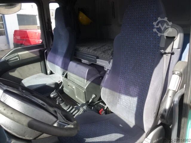 Schwerlast MAN TGA 33.480 6X4 STEEL SPRINGS MANUAL GEARBOX,AIR...