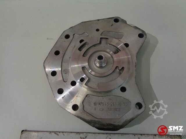Hydraulic system Mercedes Occ pto afdichtplaat a 945 261 10 33