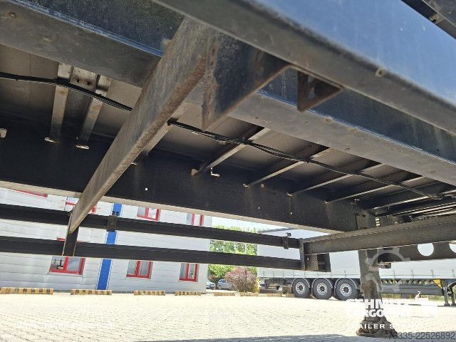 Open semitrailer with tarp Kögel Curtainsider Mega