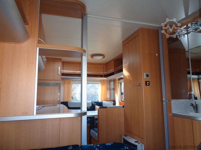 Wohnwagen WILK S3 450 HTD *Fahrradträger*Ultraheat*Backofen*