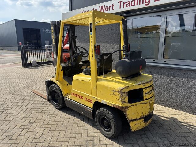 Hyster H3.00XM Duplo 335 Seitenschub / Gabelversteller LPG 1997 HYSTER H3.00XM Duplo 335 Sideshift /  Vorkversteller LPG 1997
