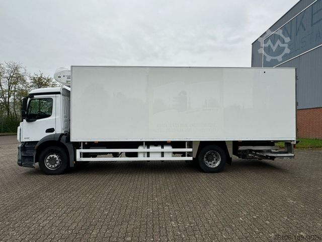 Refrigerated truck MERCEDES-BENZ Antos 1832 Tiefkühlkoffer mit Ladebordwand
