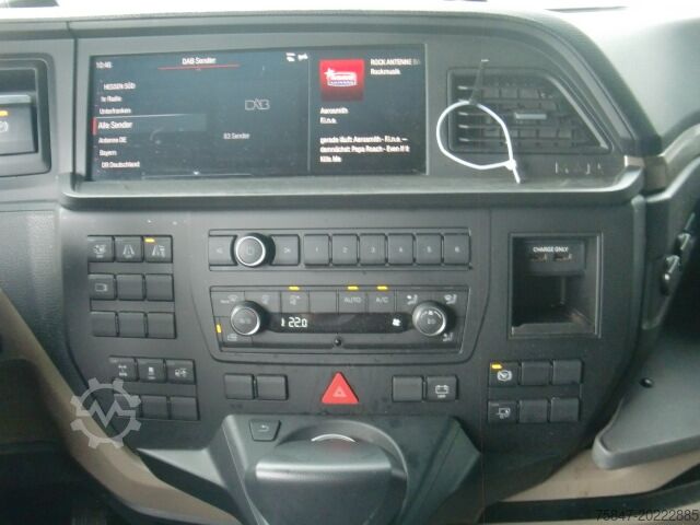 Standard SZM MAN TGX 18.510 BL SA ACC Navi Alu´s