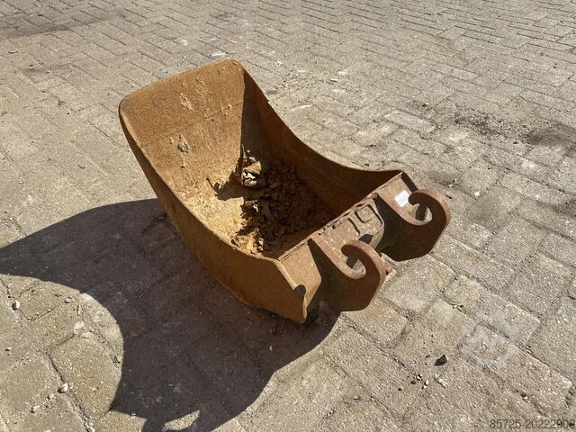 Bucket  Dieplepelbak CW 05 - Gebruikt