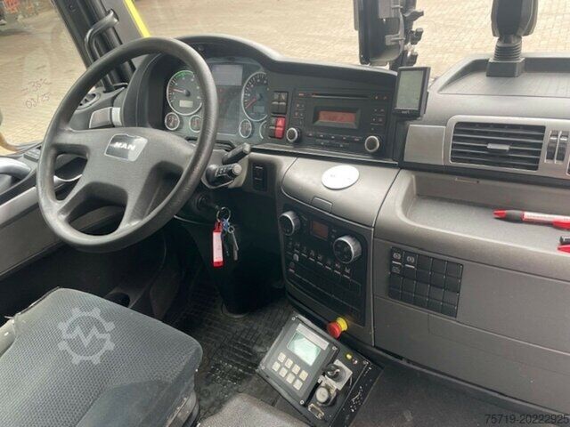 Garbage truck MAN 12.180 4x2 TGL Euro6/Zöller Mini