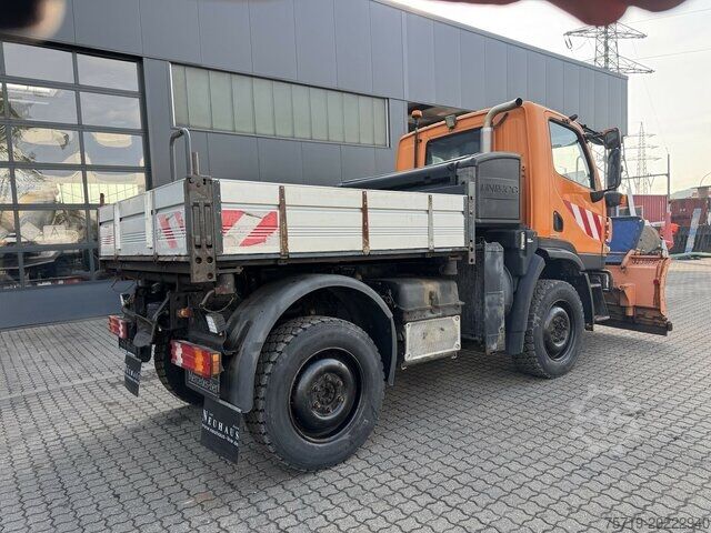 Unimog Mercedes-Benz U-20 4x4 Kipper