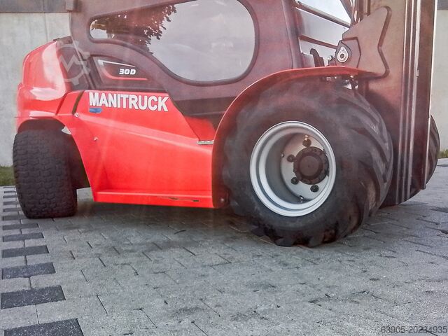 Diesel forklift Manitruck D 30