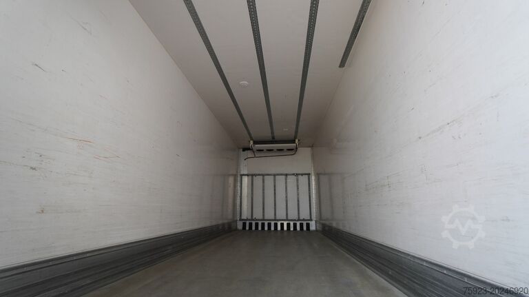 Refrigerated/frozen transport Groenewegen 3 AXLE FRIGO TRAILER