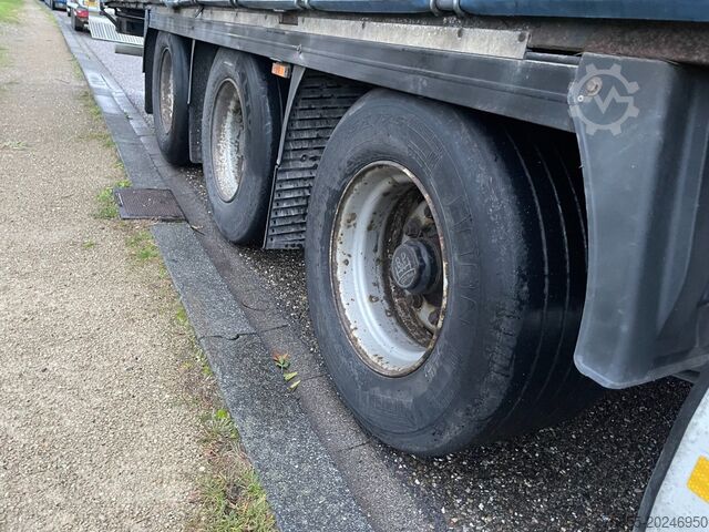 Volume transport Krone Mega Mega / Volume / BPW Axles / Drumbrakes