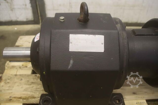 Three-phase synchronous motor 11 kW Baumüller SEW DSOG 100-K
