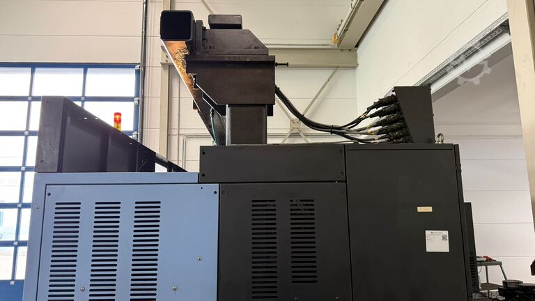 CNC Dreh-Fräszentrum Doosan Puma TT 1800SY-GL