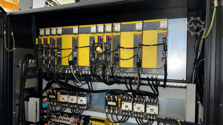 CNC Dreh-Fräszentrum Doosan Puma TT 1800SY-GL