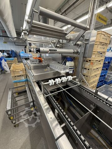 Thermoforming line MULTIVAC R 245
