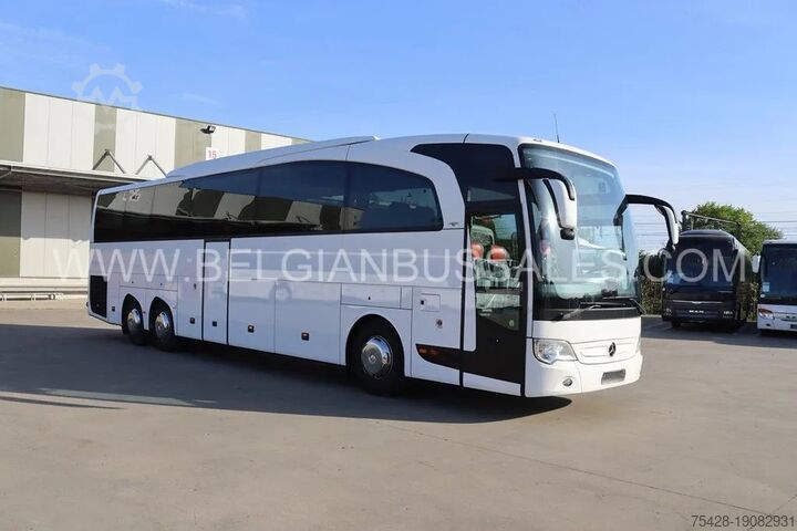 Reisebus Mercedes Travego RHD-M / 13.0m / Full Option