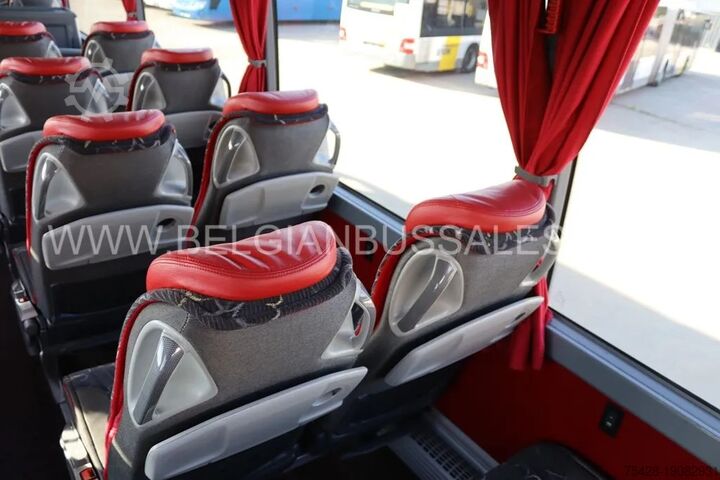 Reisebus Mercedes Travego RHD-M / 13.0m / Full Option