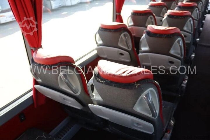 Reisebus Mercedes Travego RHD-M / 13.0m / Full Option
