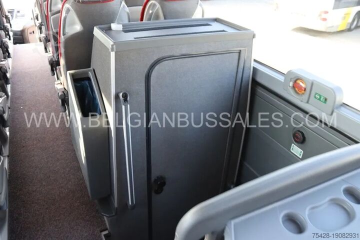 Reisebus Mercedes Travego RHD-M / 13.0m / Full Option