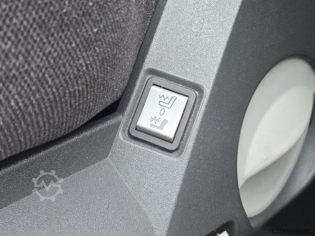 Standard SZM MERCEDES-BENZ ACTROS 1854 V8 * RETARDER * TOP * 1A