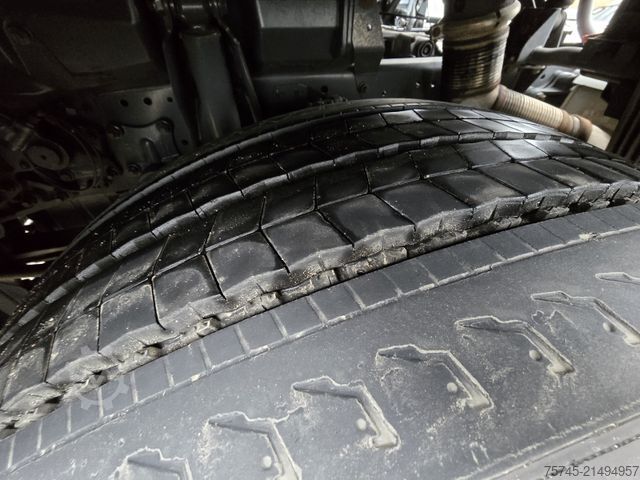 Standard SZM MERCEDES-BENZ ACTROS 1854 V8 * RETARDER * TOP * 1A