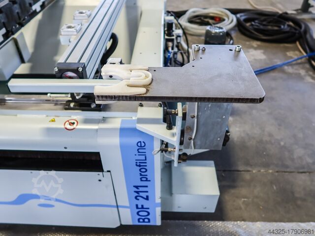 Bearbeitungszentren mit Konsolentisch HOMAG BOF 211/40/AP