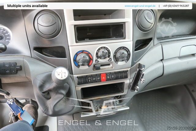 Box van iveco Daily 35 S11 C30C AUTOMATIK KAMERA MAXI Regale LUFT