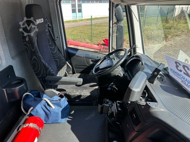 Refrigerated truck IVECO Stralis AD 190 330 / Carrier MT 1250 / 3 x Lager