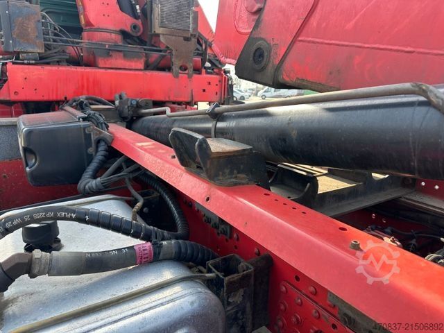 Roll-off tipper truck MAN TGS 26.440 / Hiab XR21S56 / Hiab 166 D-3