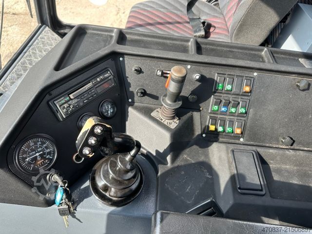 Straßenwalze Prinoth T2S / Pistenraupe **Original 1.222 h**