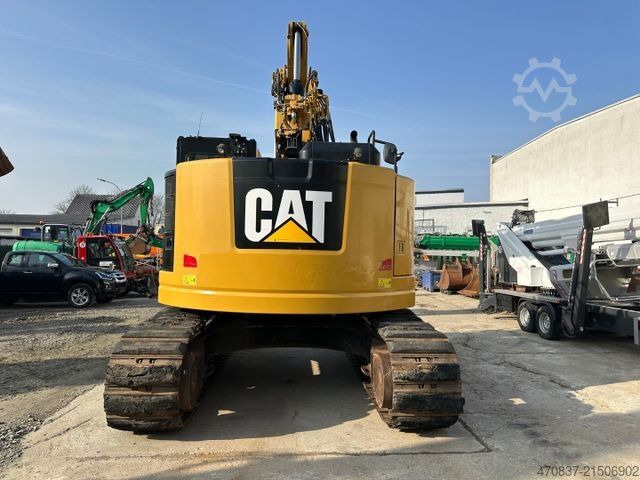Kettenbagger CATERPILLAR 325 FL CR / Gummipads