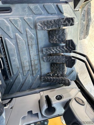 Kettenbagger CATERPILLAR 325 FL CR / Gummipads