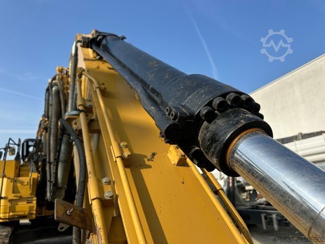 Kettenbagger CATERPILLAR 325 FL CR / Gummipads