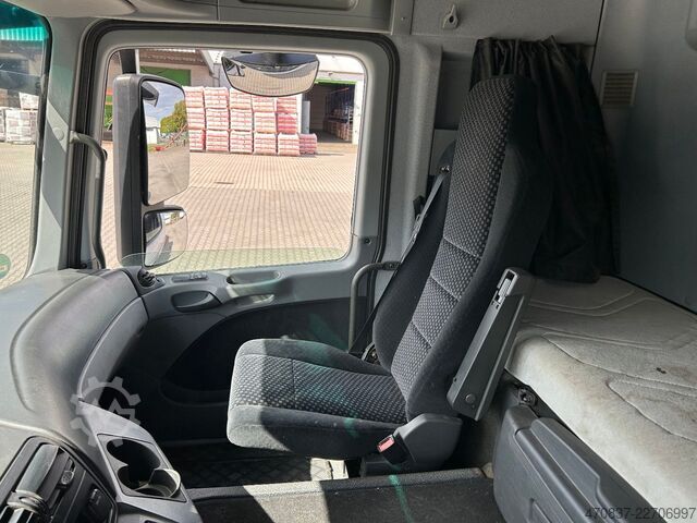 Standard SZM MERCEDES-BENZ Actros 2651 V8 / Retarder / 3 x Pedal / Hydrulik