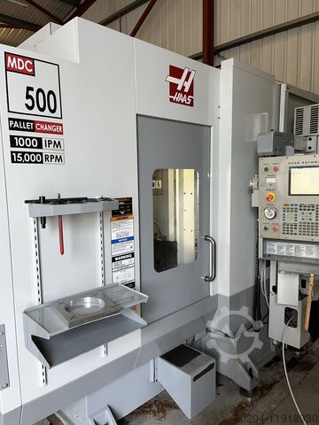 VERTICAL MACHINING CENTER HAAS MDC 500